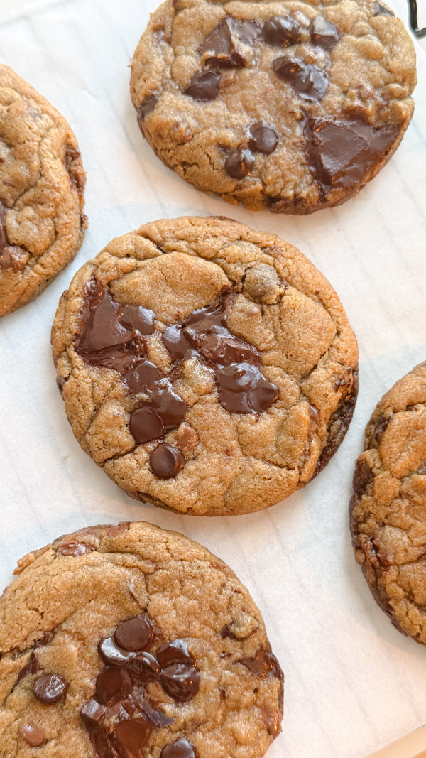 NYC Chocolate Chunk Cookies